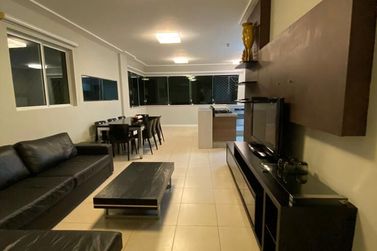 Apartamento &agrave; venda - 107m&sup2; - Meia Praia
