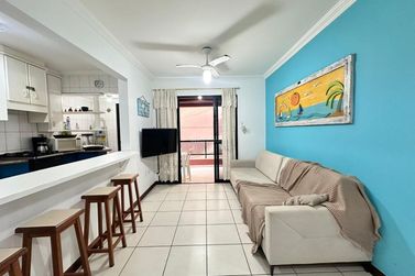 Apartamento &agrave; venda - 79m&sup2; - Meia Praia