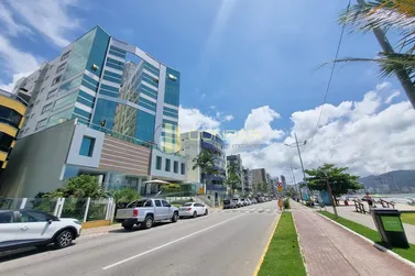 Apartamento &agrave; venda - 197m&sup2; - Centro