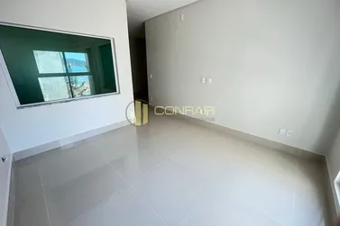 Apartamento &agrave; venda - 240m&sup2; - Meia Praia