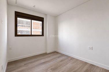 Apartamento &agrave; venda - 138m&sup2; - Centro