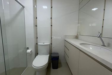 Apartamento &agrave; venda - 225m&sup2; - Meia Praia