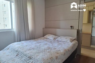 Apartamento para alugar - 128m&sup2; - Meia Praia