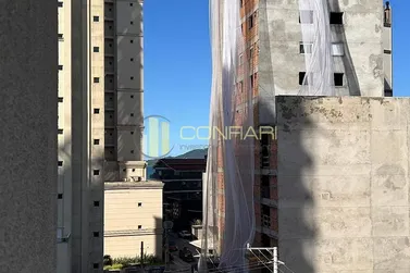 Apartamento &agrave; venda - 86m&sup2; - Pereque