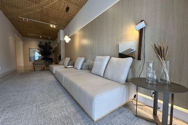 Apartamento &agrave; venda - 197m&sup2; - Meia Praia