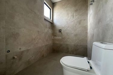 Apartamento &agrave; venda - 177m&sup2; - Meia Praia