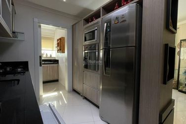 Apartamento &agrave; venda - 138m&sup2; - Centro