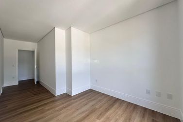 Apartamento &agrave; venda - 208m&sup2; - Centro