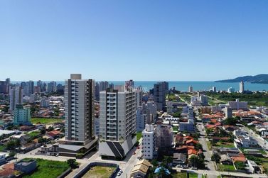 Apartamento &agrave; venda - 77m&sup2; - 
