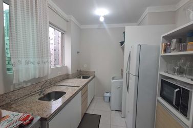 Apartamento &agrave; venda - 69m&sup2; - Meia Praia