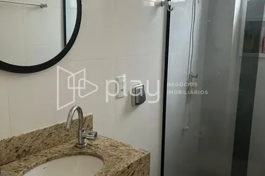 Apartamento &agrave; venda - 126m&sup2; - Meia Praia