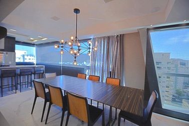 Apartamento &agrave; venda - 208m&sup2; - Meia Praia