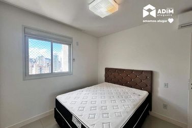 Apartamento para alugar - 182m&sup2; - Centro