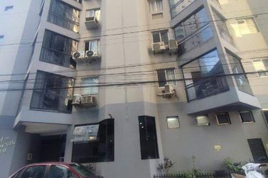 Apartamento para alugar - 55m&sup2; - Centro
