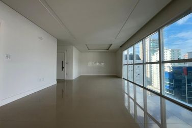 Apartamento &agrave; venda - 167m&sup2; - Andorinha