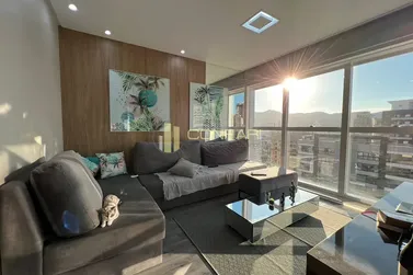 Apartamento &agrave; venda - 113m&sup2; - Meia Praia