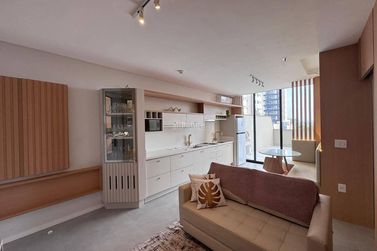 Apartamento &agrave; venda - Meia Praia