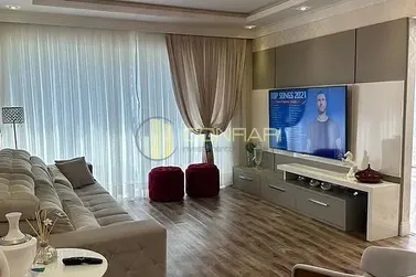 Apartamento &agrave; venda - 213m&sup2; - Meia Praia