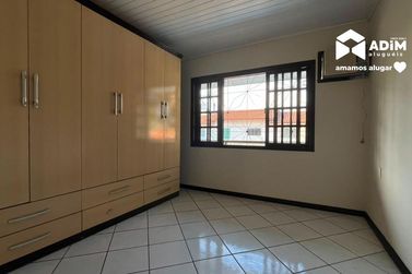 Casa para alugar - 319m&sup2; - Centro