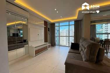Apartamento para alugar - 132m&sup2; - Meia Praia
