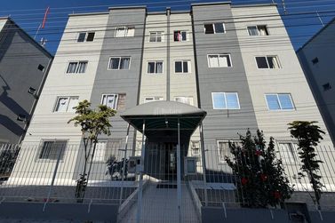 Apartamento &agrave; venda - 82m&sup2; - Morretes