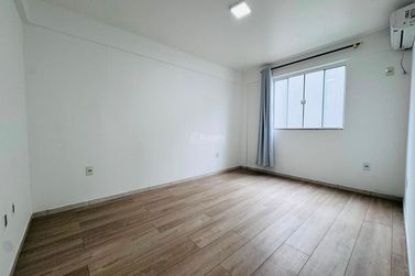Apartamento &agrave; venda - 62m&sup2; - Santa Regina