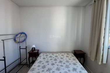Apartamento &agrave; venda - 148m&sup2; - Meia Praia