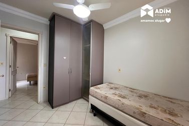 Apartamento para alugar - 101m&sup2; - Centro