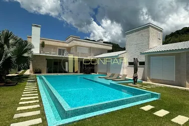 Casa &agrave; venda - 560m&sup2; - Casa Branca