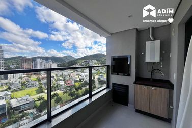 Apartamento para alugar - 107m&sup2; - Praia Brava de Itaja&iacute;