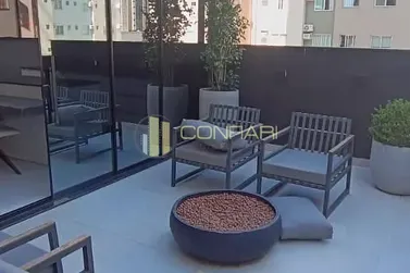 Apartamento &agrave; venda - 129m&sup2; - Meia Praia
