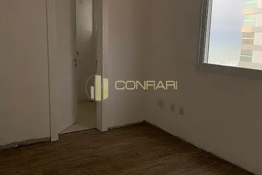 Apartamento &agrave; venda - 180m&sup2; - Meia Praia