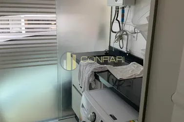 Apartamento &agrave; venda - 140m&sup2; - Meia Praia