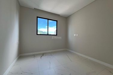 Apartamento &agrave; venda - 70m&sup2; - Morretes