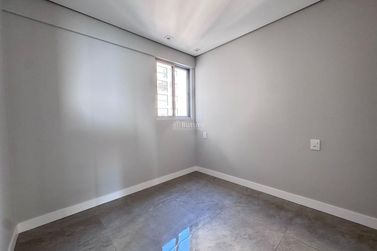 Apartamento &agrave; venda - 145m&sup2; - Barra Sul