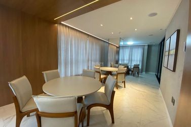 Apartamento &agrave; venda - 130m&sup2; - 