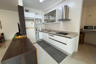 Apartamento &agrave; venda - Meia Praia