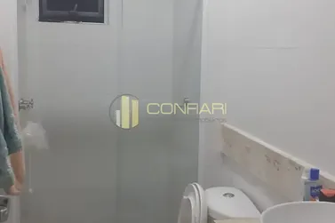 Apartamento &agrave; venda - 118m&sup2; - Meia Praia