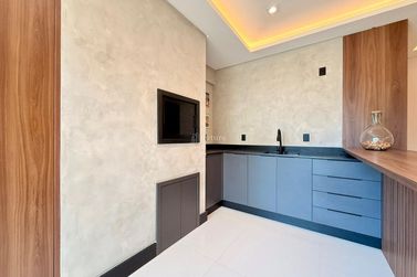 Apartamento &agrave; venda - 180m&sup2; - Meia Praia