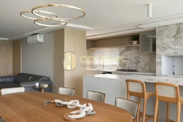 Apartamento &agrave; venda - 186m&sup2; - meia praia