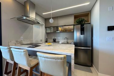 Apartamento &agrave; venda - 93m&sup2; - Centro