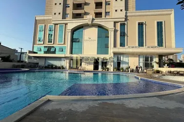 Apartamento &agrave; venda - 117m&sup2; - Meia Praia