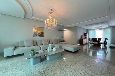 Apartamento &agrave; venda - 350m&sup2; - Meia Praia