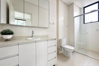 Apartamento &agrave; venda - 208m&sup2; - Meia Praia
