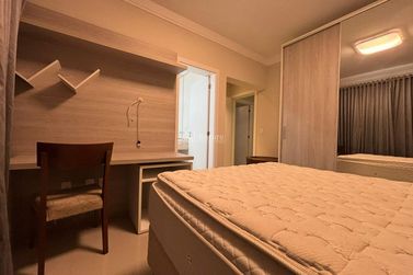 Apartamento &agrave; venda - 173m&sup2; - Centro