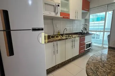 Apartamento para alugar - 106m&sup2; - MEIA PRAIA