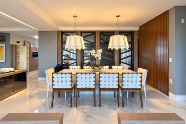 Apartamento &agrave; venda - 180m&sup2; - Centro