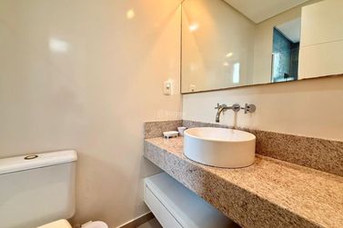 Apartamento &agrave; venda - 85m&sup2; - Meia Praia