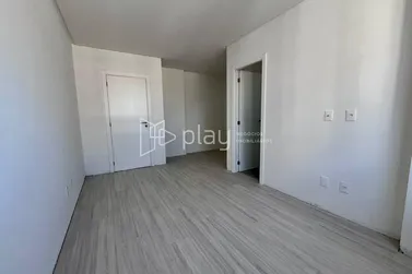 Apartamento &agrave; venda - 158m&sup2; - Meia Praia