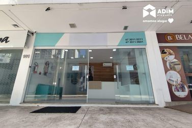 Sal&atilde;o Comercial para alugar - 180m&sup2; - Centro